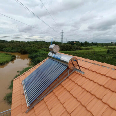 Máy nước nóng năng lượng mặt trời